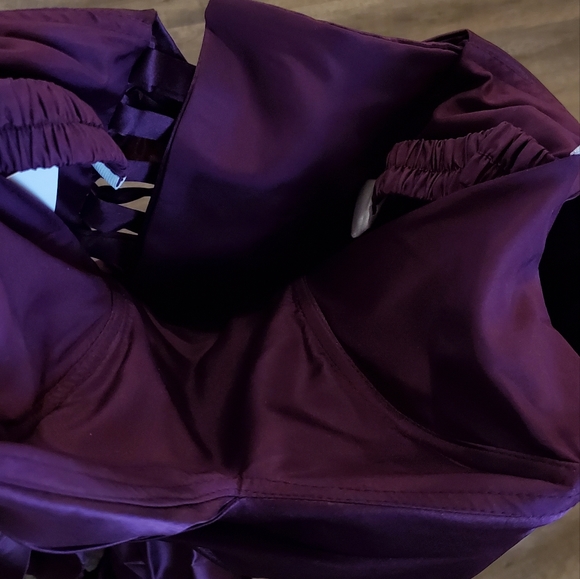 Purple tea length off the shoulder satin party dress size 2 - Picture 4 of 8